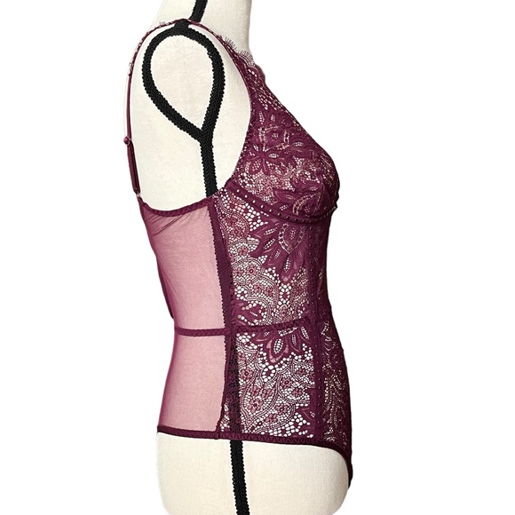 Victorias Secret Lace Bodysuit Deep V Neck romantic Mesh Top Sleeveless Lingerie - Picture 10 of 11